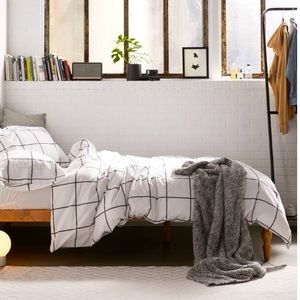 Urban Outfitters Distressed check duvet set